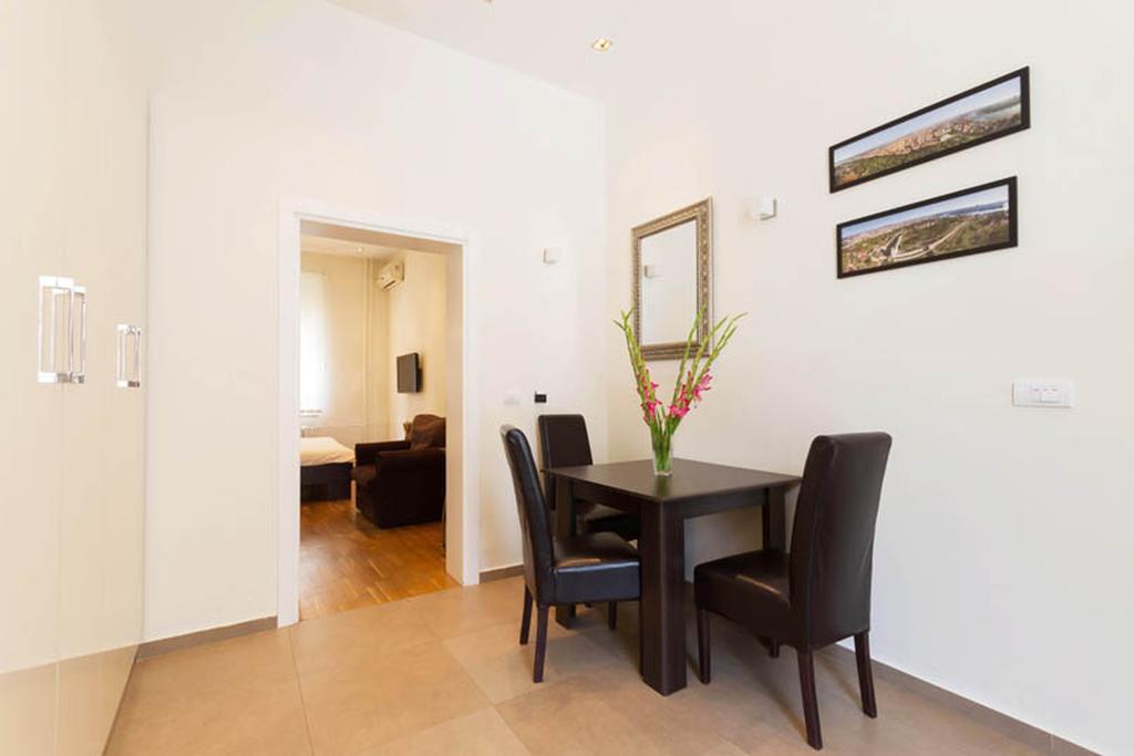 City Break Apartments Chic And Luxury Belgrado Exterior foto